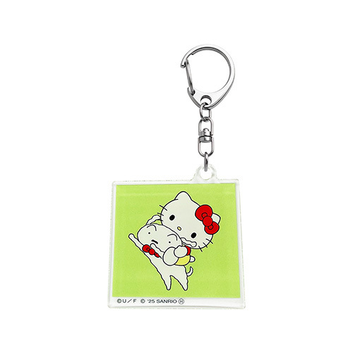 クレヨンしんちゃん×ハローキティ　アクリルキーホルダー　シロ と ハローキティ